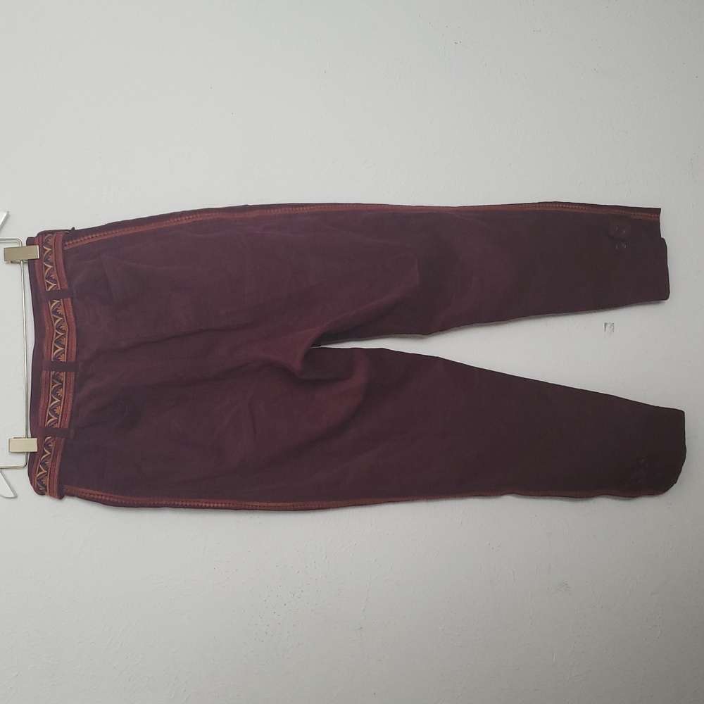 JOHNNY WAS LAMBDA Highwaisted Burgundy Corduroy Pants with Embroidered Belt Sz M - Picture 3 of 6